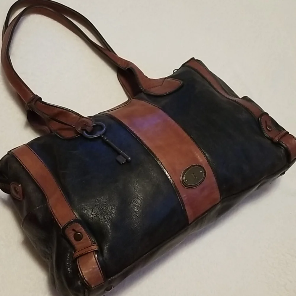 FOSSIL (VRI) Vintage Re-Issue Weekender Y2K Classic Leather Bag